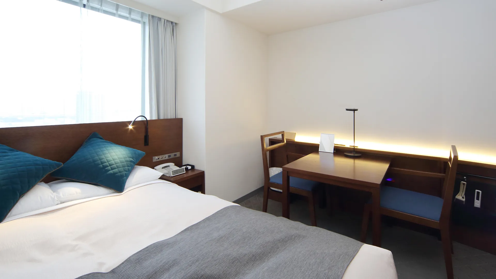 Tokyo Bay Ariake Washington Hotel 3*,  Япония